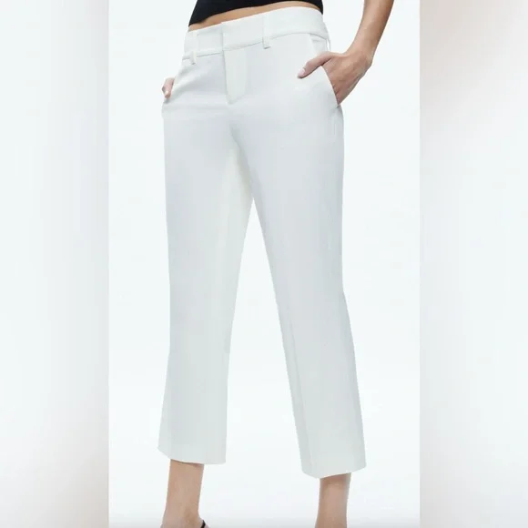Alice + Olivia “Janis” Low Rise Crop Flare Pants. Ladies 6 - Picture 3 of 16